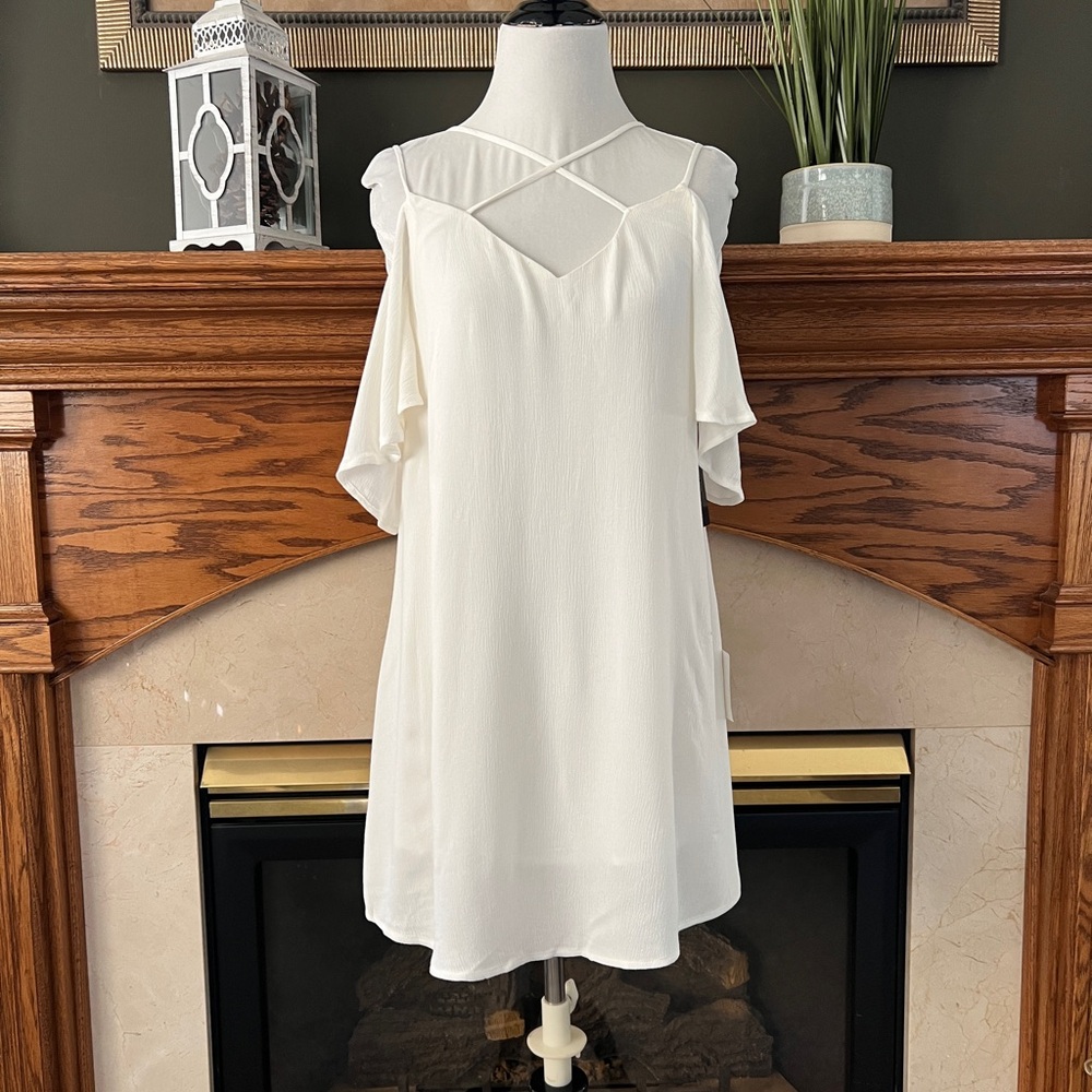 Lulus Afterglow White Strappy Cold Shoulder Shift Dress Size: Small NEW - Picture 5 of 16